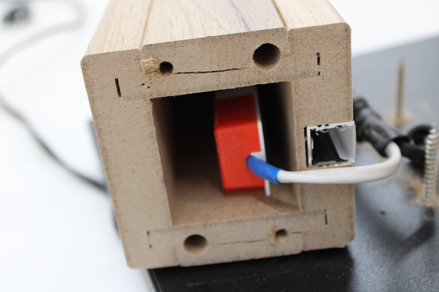 B-Ware Envostar Eldder LED-Stehlampe aus Eichenfurnier Stehleuchte DEFEKTWARE