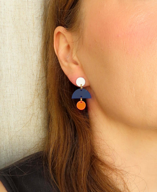 French Ohrringe mit Edelstahl Steckern in weiss blau neonpink