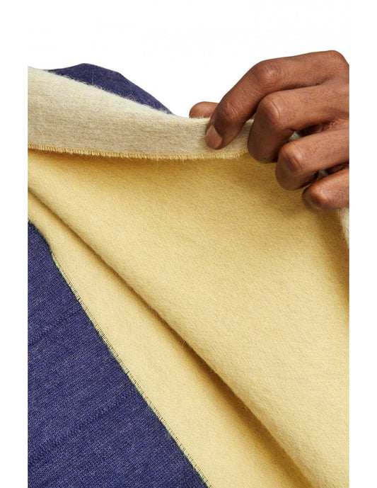 Kuna - Alpaca Woven Scarf - Tundra - 100% Baby Alpaca for Luxurious Lightness - Two-Tone