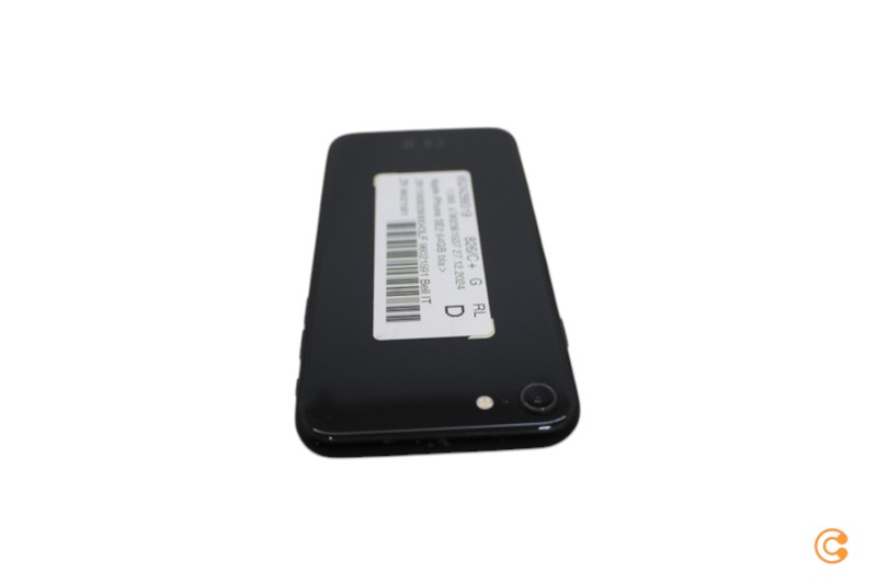 B-lager Apple iPhone SE 2. kynslóð 64GB farsími 4,7 tommu iOS 14 svartur Sjá texta/mynd