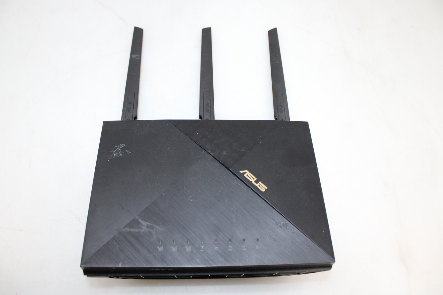 Asus 4G Ax56 Ax1800 Cat. 6 leiðari með innbyggðu mótaldi: UMTS LTE 2.4 GHz 5 GHz
