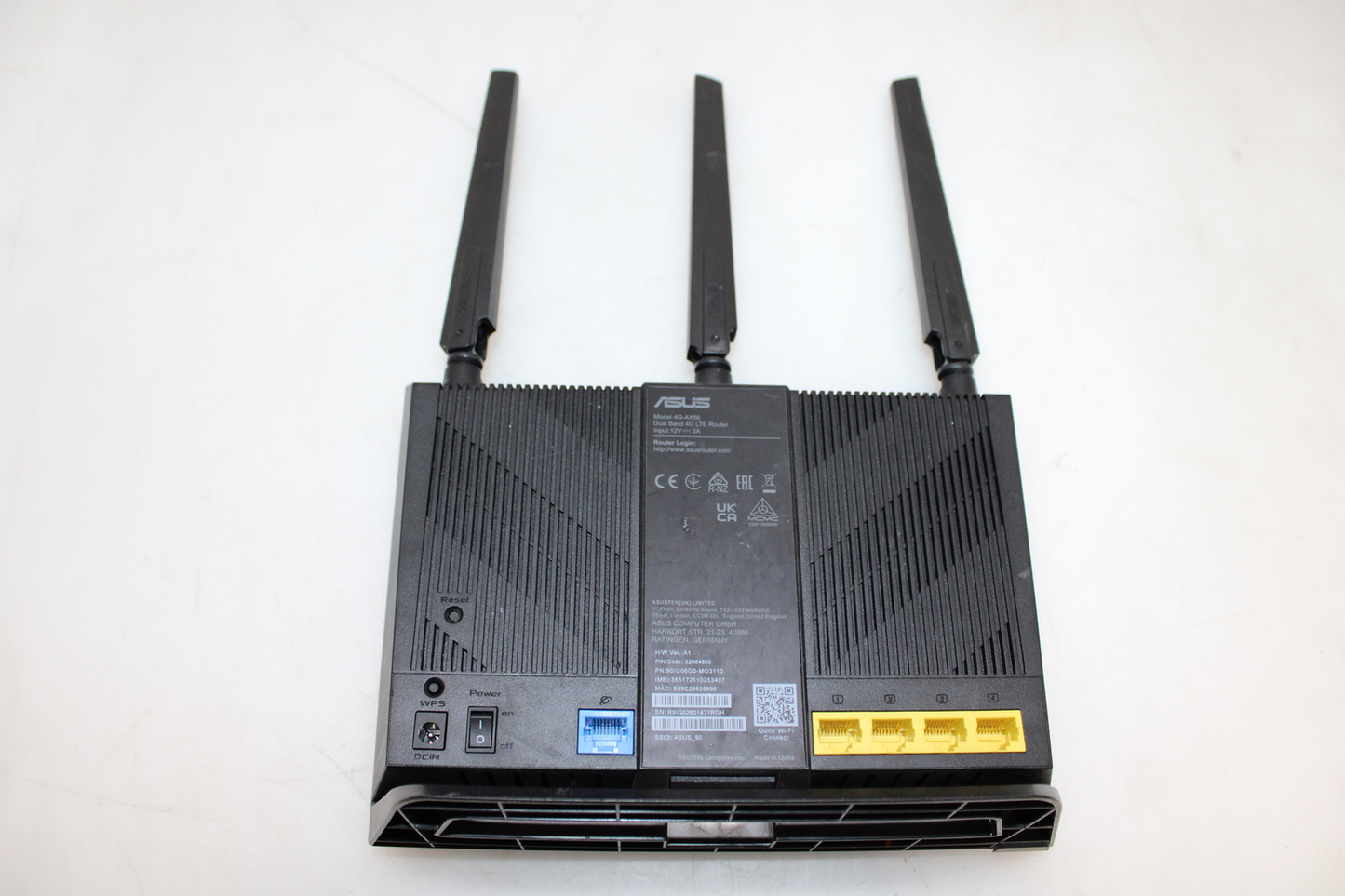Asus 4G Ax56 Ax1800 Cat. 6 leiðari með innbyggðu mótaldi: UMTS LTE 2.4 GHz 5 GHz