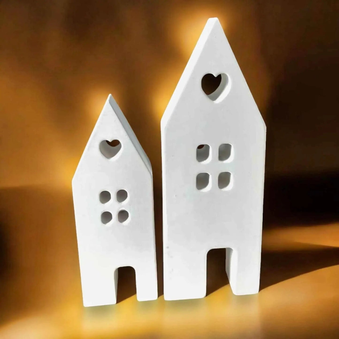 Set aus handgefertigten Aufsteckhäusern & Kerzenring – Exklusive Weihnachtsdeko