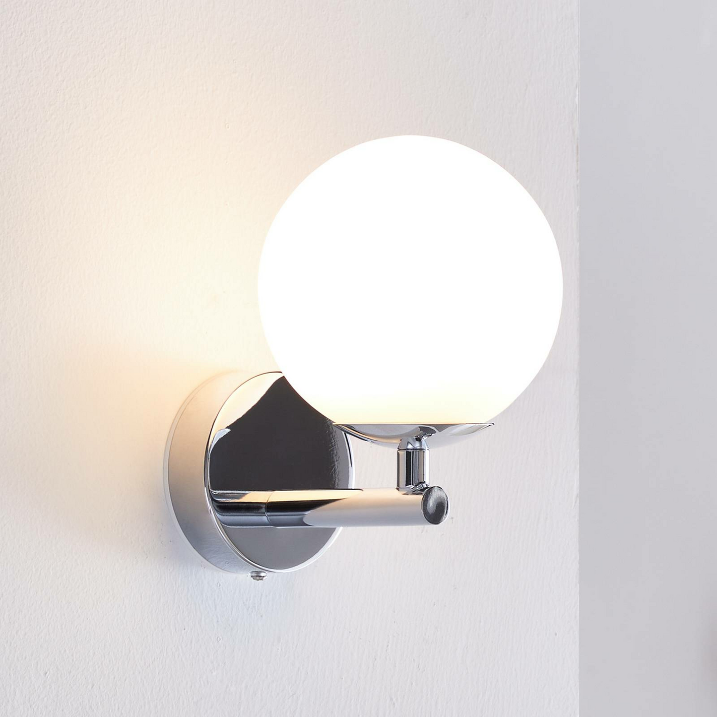 B-flokks Arcchio Maviris LED veggljós fyrir baðherbergi, vegglampi, inniljós, glerkúla 