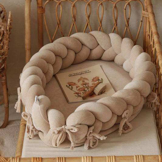 Babynestchen 2-in-1 – Kuscheliger Baby-Kokon & Bettumrandung