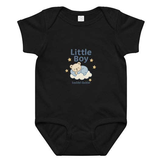 Baby-Body Little Boy – weich, praktisch & im Baddeldaddel Design!