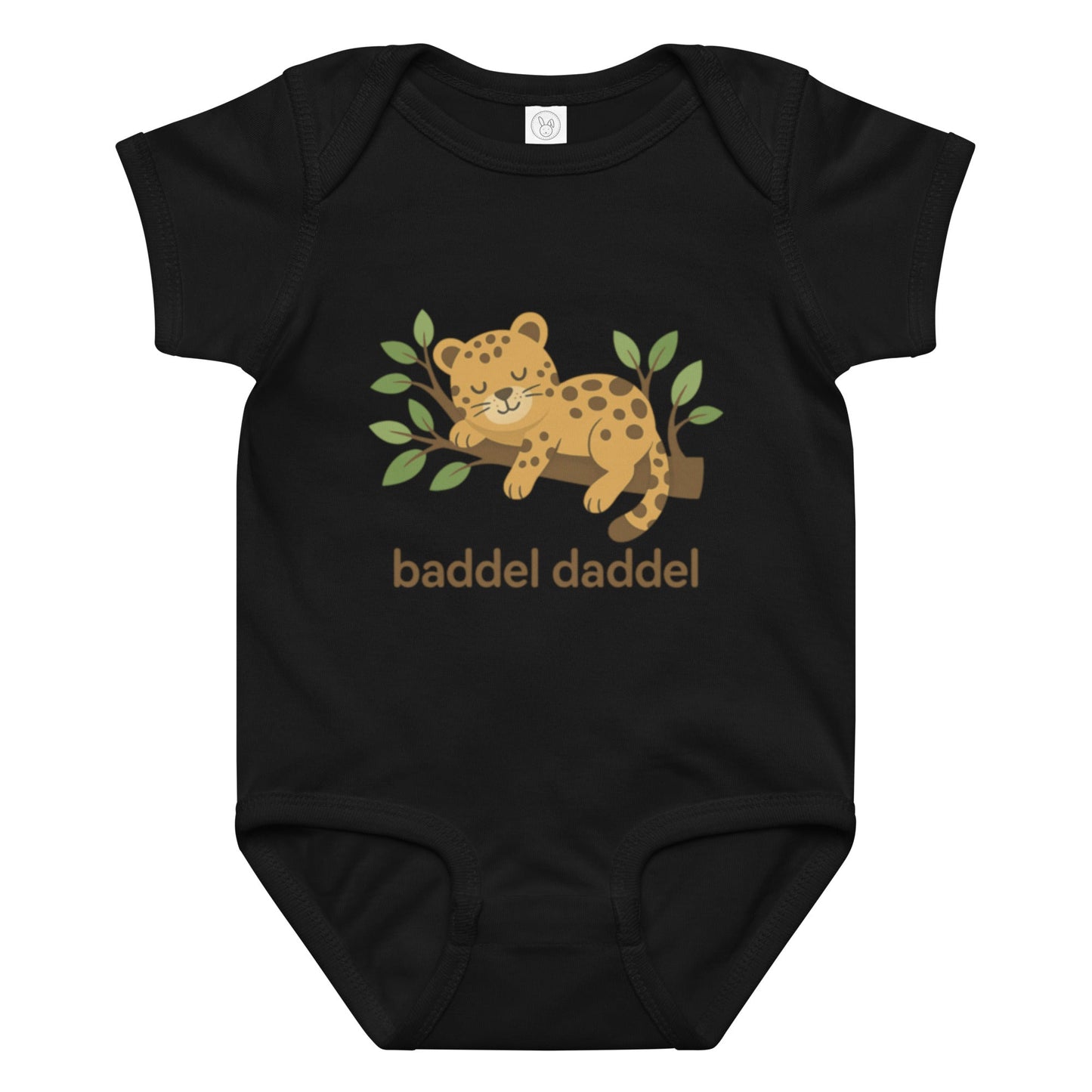 Baby-Body Schlafender Leopard auf Ast – Für kleine Träumer im Baddeldaddel Design!