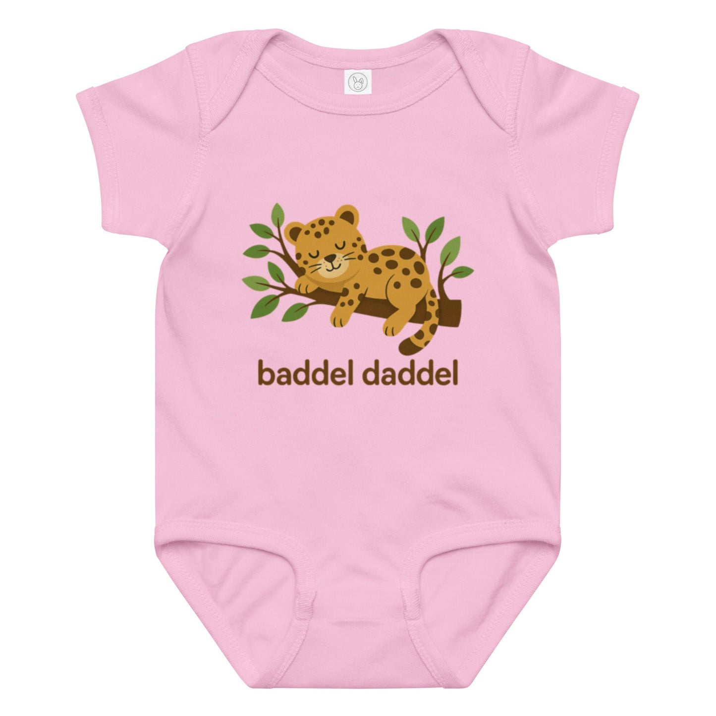Baby-Body Schlafender Leopard auf Ast – Für kleine Träumer im Baddeldaddel Design!