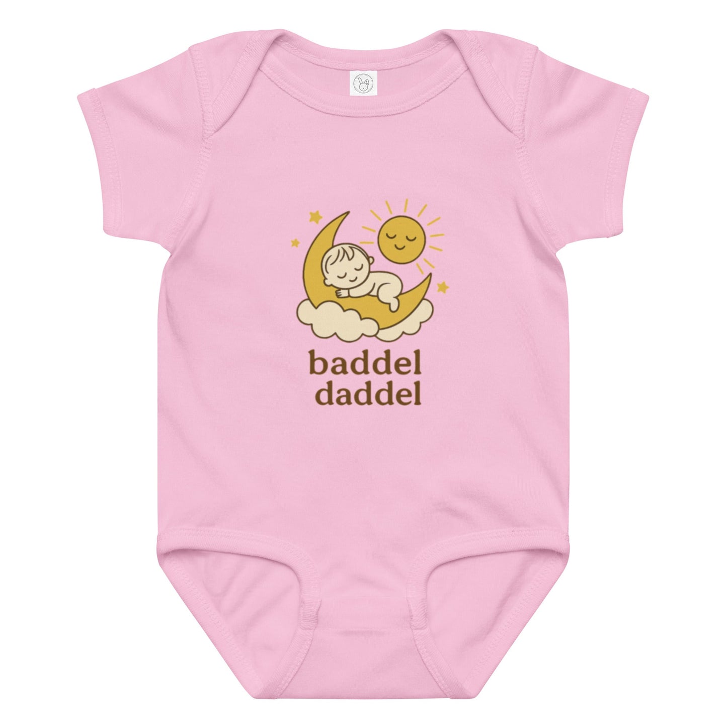 Sanfte Träume garantiert – Baby-Body mit Schlafmotiv im Baddeldaddel Design