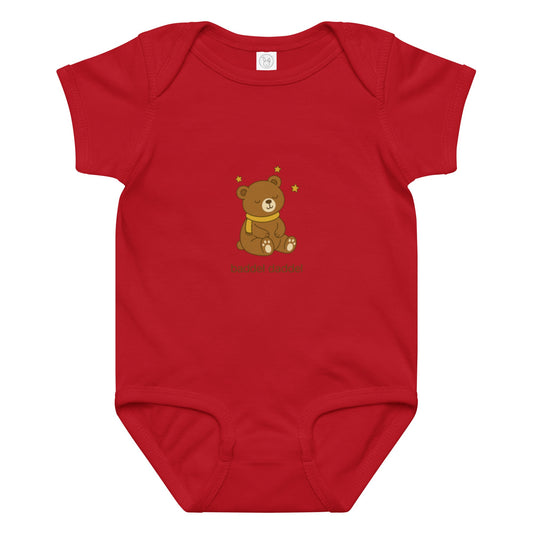 Baby-Body Bär mit Sternen – Traumhaft weich im Baddeldaddel Design!