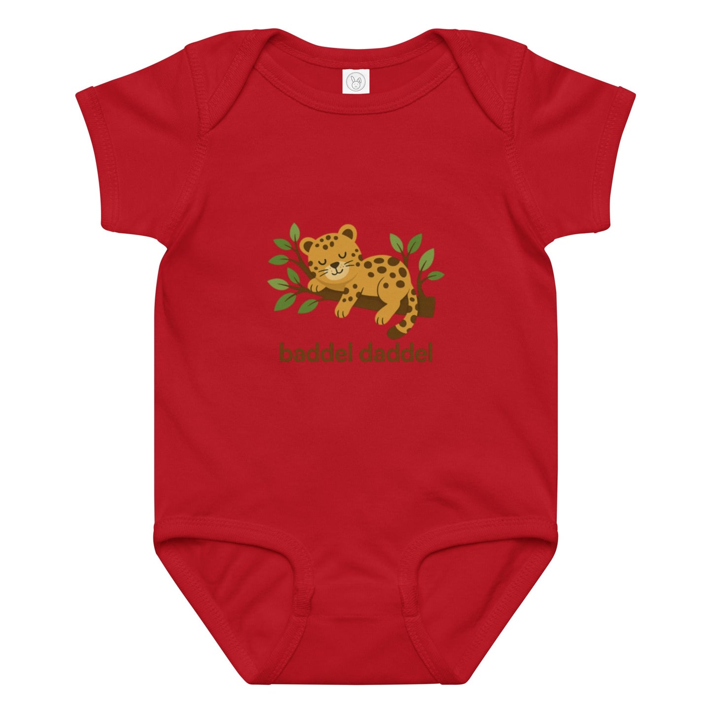 Baby-Body Schlafender Leopard auf Ast – Traumhaft weich im Baddeldaddel Design!