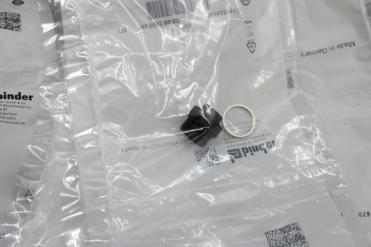 B-flokks bindiefni 99 0603 00 02-20 Flanstengingar Iðnaðartengi 40 stykki