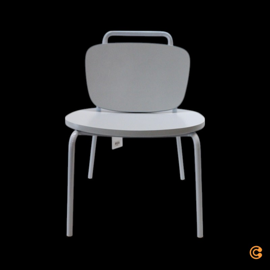 Barnastóll frá Bloomingville Gugga, B-flokks. Sjá texta/myndir.