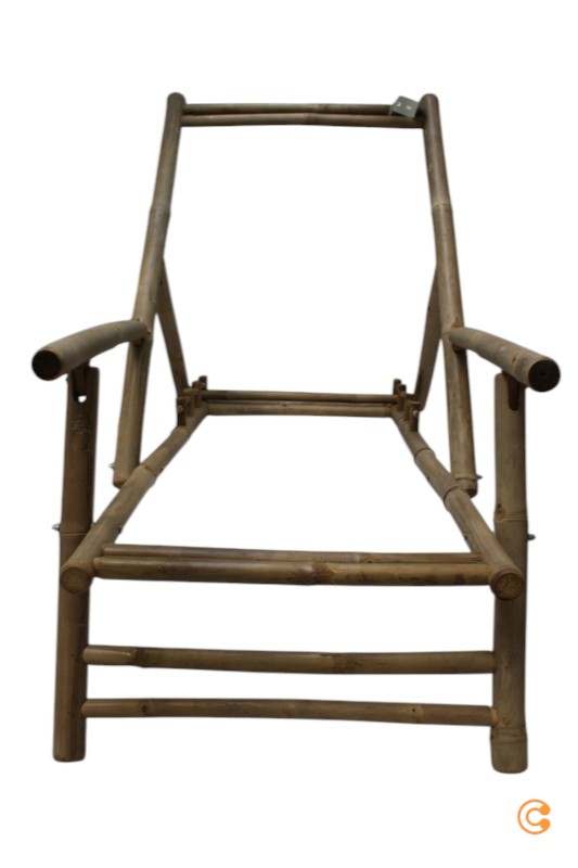 Útistóll, sólbekkur og garðstóll frá Bloomingville Corfu í B-flokki. Sjá texta/mynd.