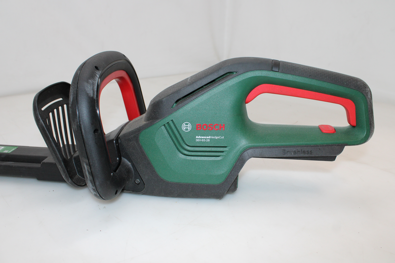 Þráðlaus hekkklippari frá Bosch Home and Garden Advanced Hedgecut (án rafhlöðu), gallaður vara, á lager