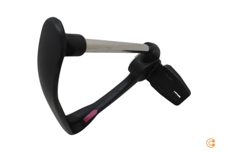 Skrifstofustóll frá Hjh Office í B-flokki, stjórnendastóll, snúningsstóll Arton 20, möskvastóll. Sjá texta/mynd.