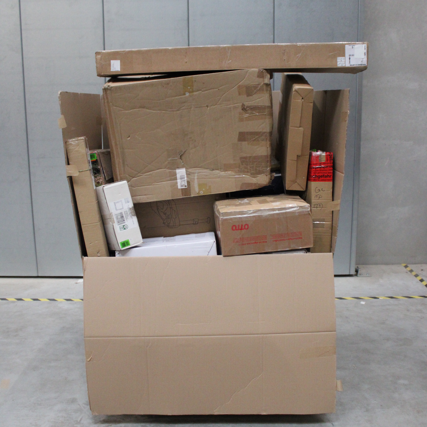 B-flokks blandaðar vörur: lampar, heimilistæki, eldhústæki, smá raftæki (39x)