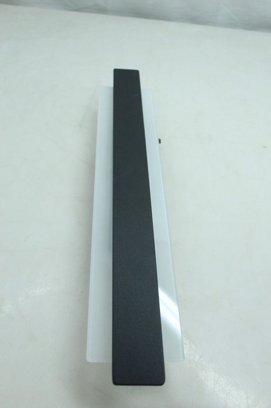 Fabas Luce LED veggljós Regolo, framhlið úr málmi, svart, vegglampi, ljós