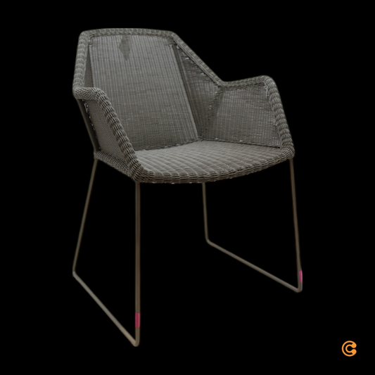 Cane Line Breeze hægindastóll, stóll, útihúsgögn, sleðafótur, í B-flokki. Sjá texta/mynd.