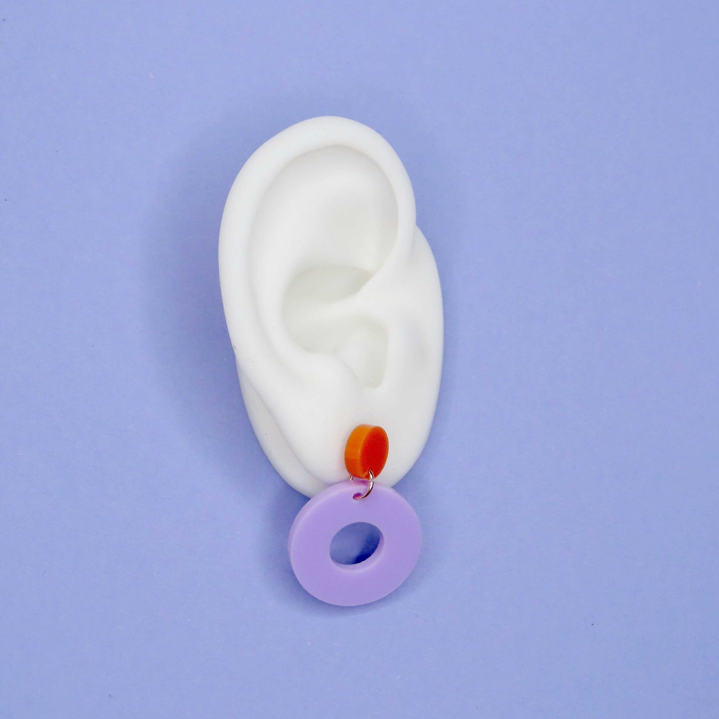 Colorblock Circle Ohrstecker in orange & flieder