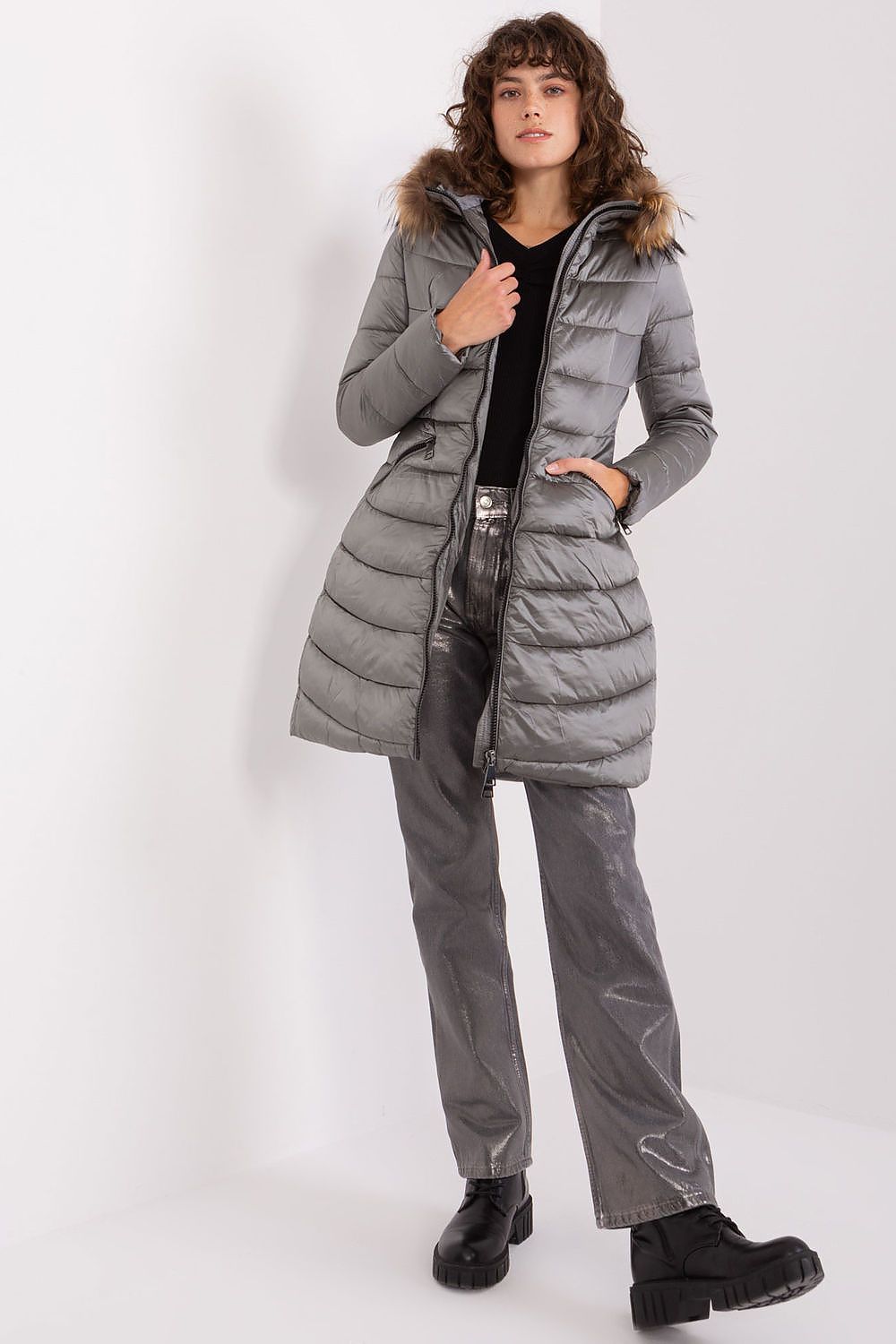  Jacke model 190267 Trendy. ING 