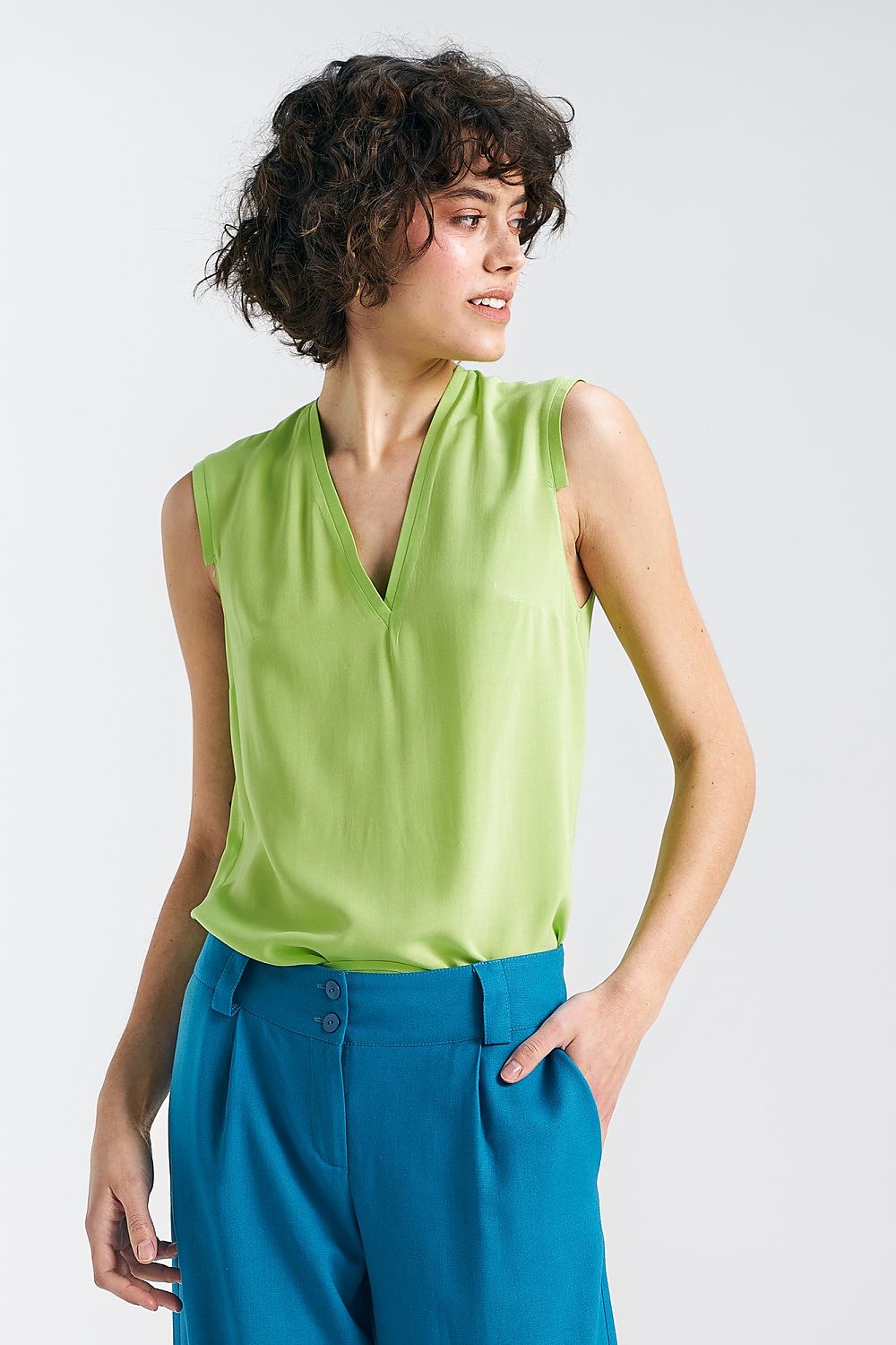  Bluse model 195170 Nife 