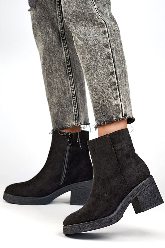  Stiefeletten mit Absatz model 200275 PRIMO 