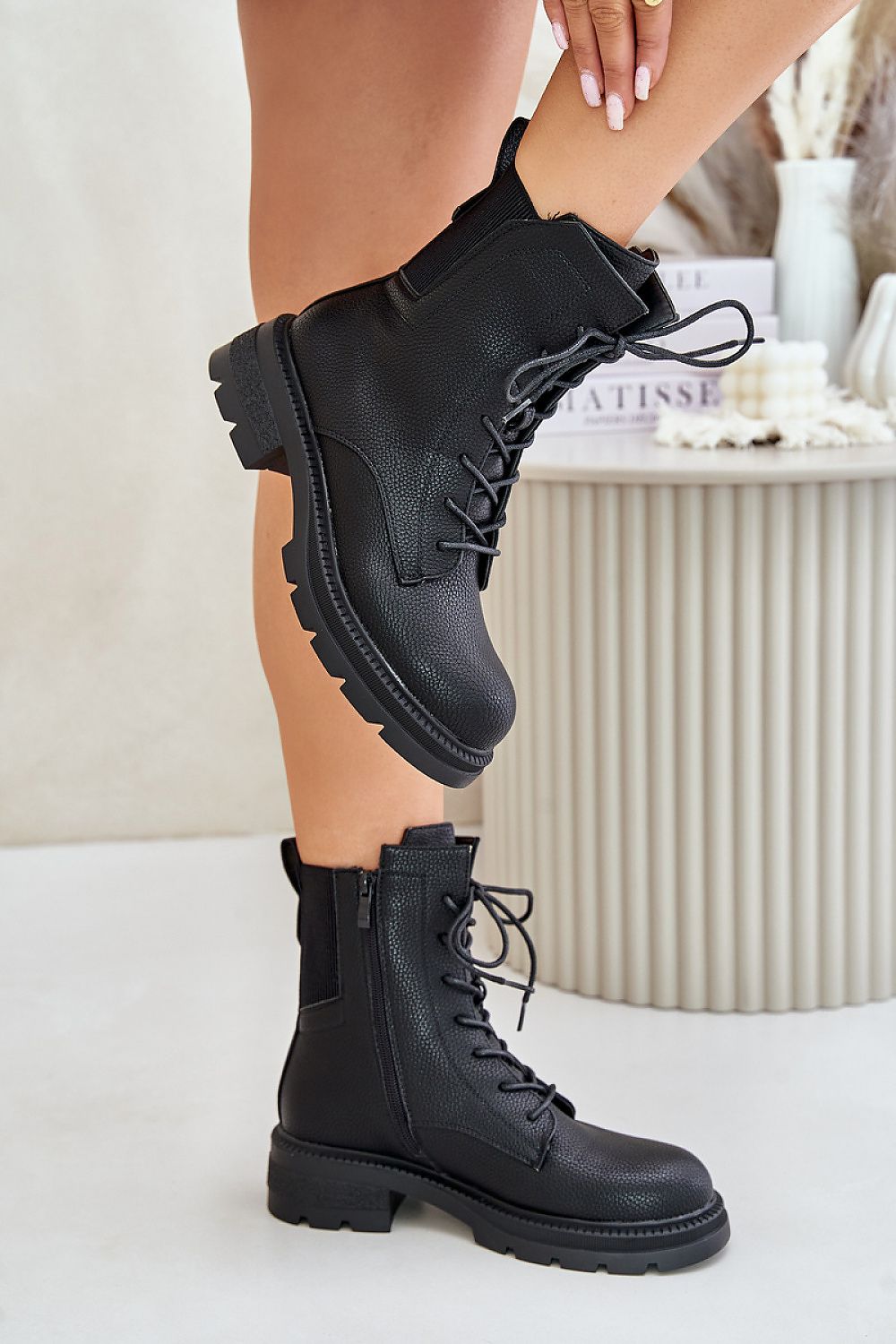  Boot model 202054 Step in style 