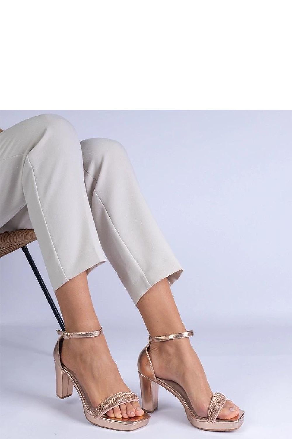  Sandalen mit Absatz model 211048 PRIMO 