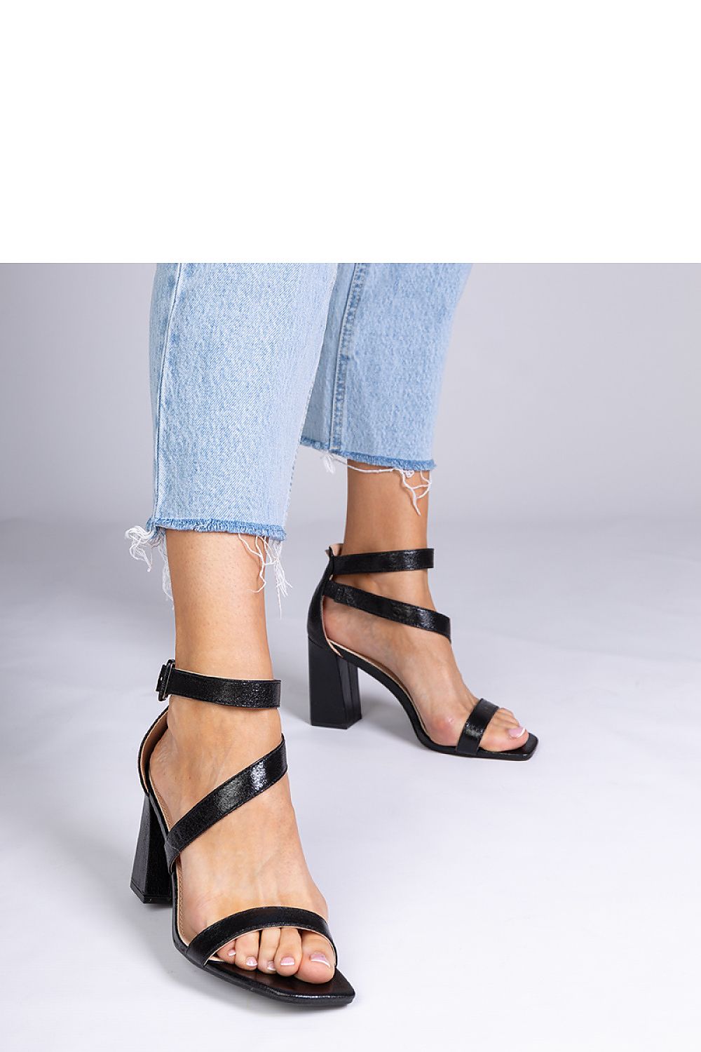  Sandalen mit Absatz model 212426 PRIMO 
