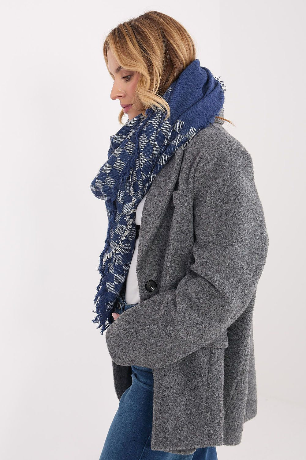  Schal model 222304 AT 