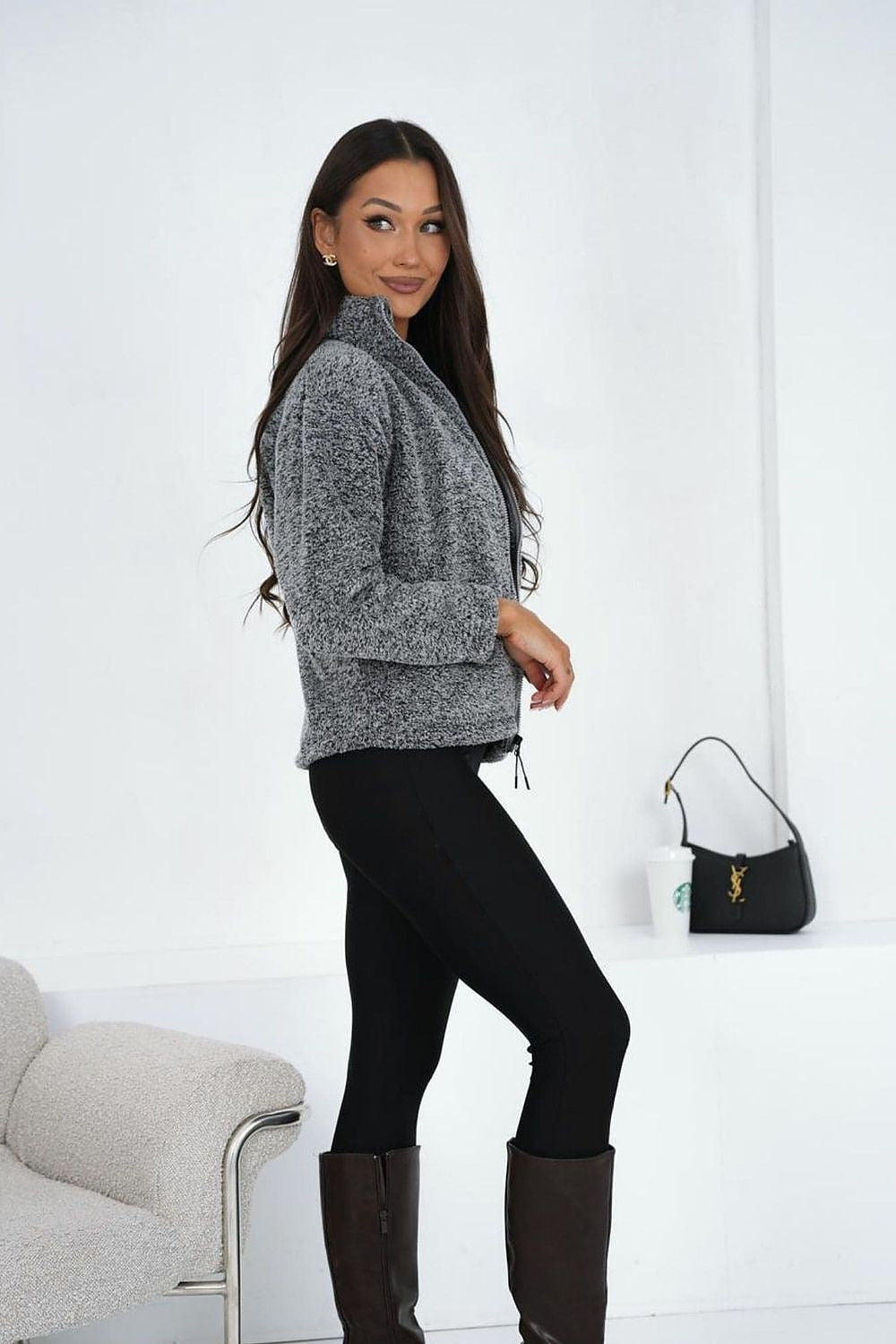  Sweater model 223712 Factory Price 
