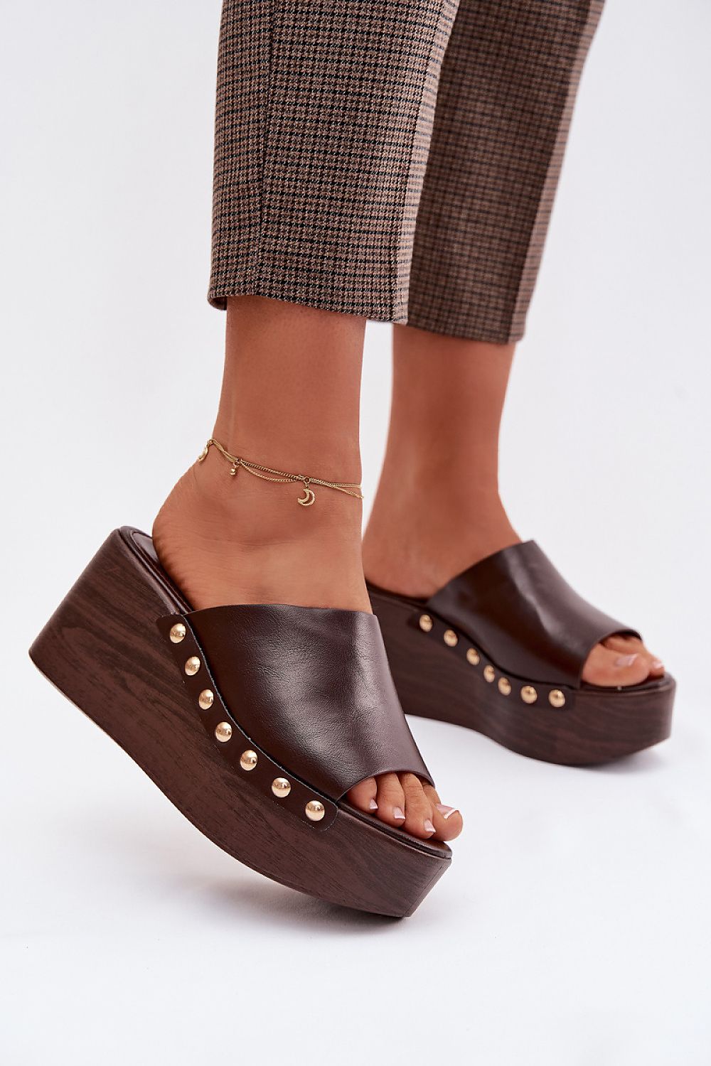  Pantoletten model 225130 Step in style 