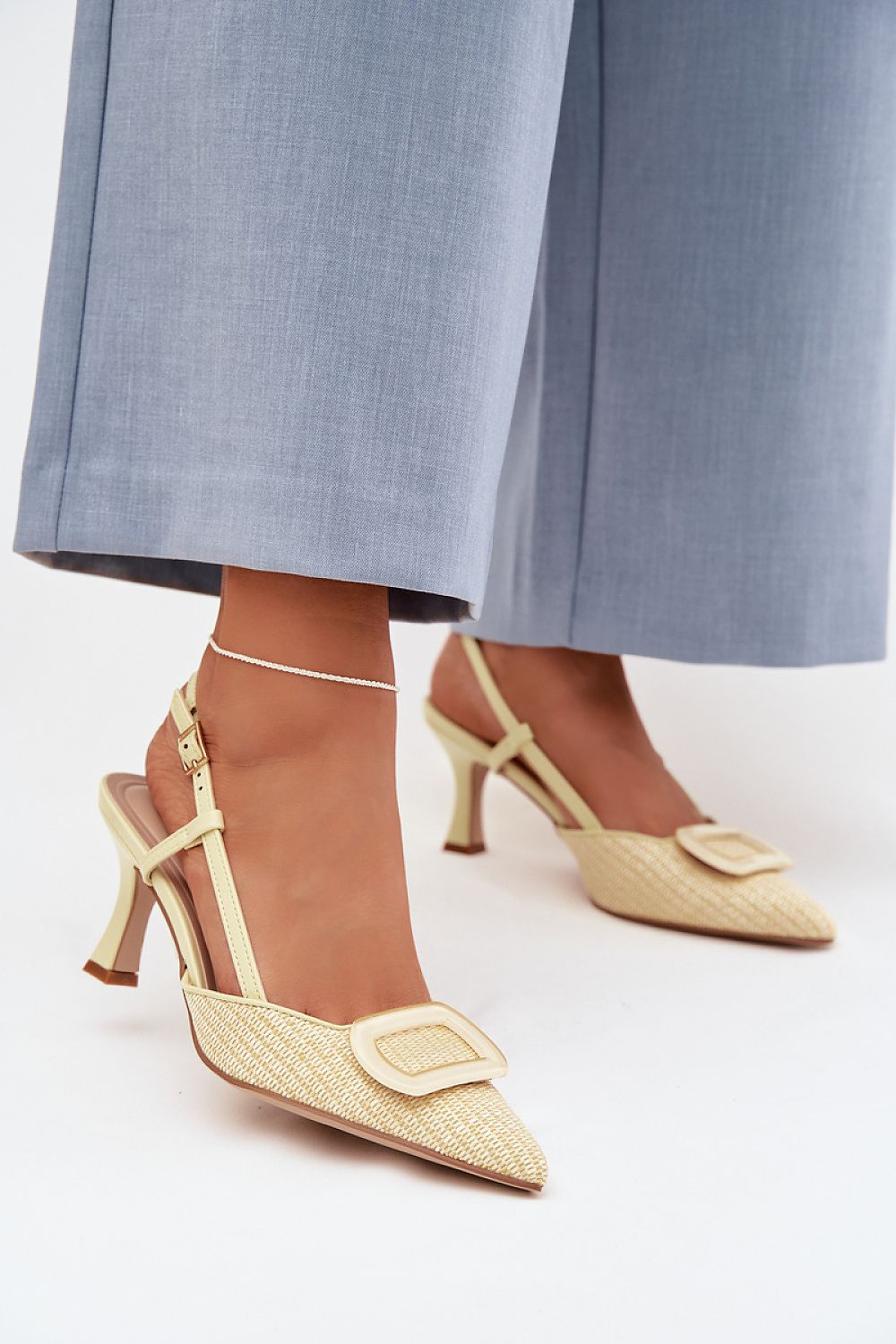  Sandalen mit Absatz model 225206 Step in style 