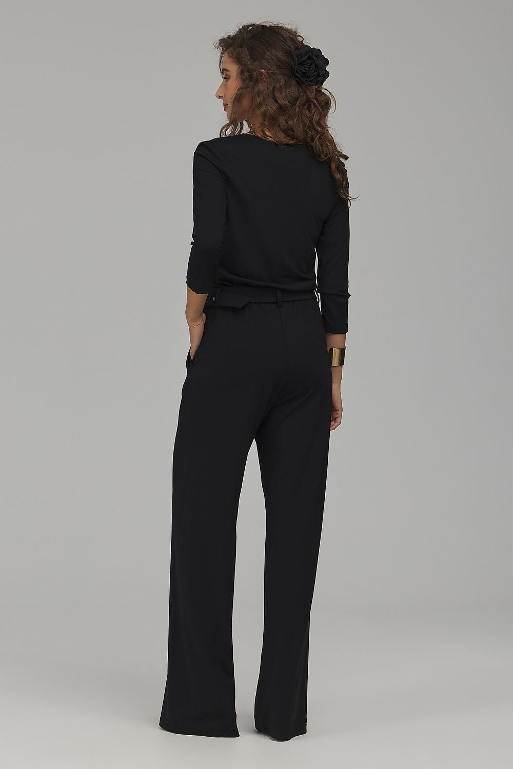  Overall model 232504 Nife 