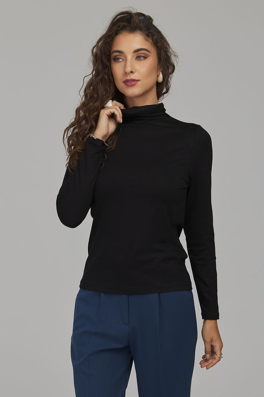  Bluse model 232507 Nife 