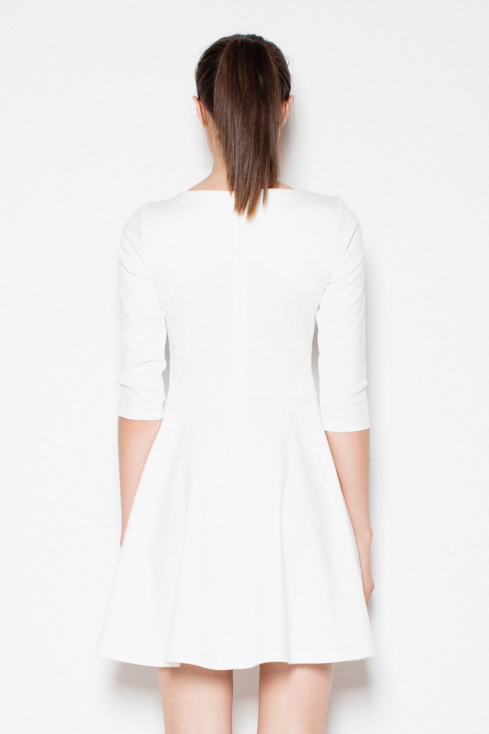  Alltagskleid model 77197 Venaton 