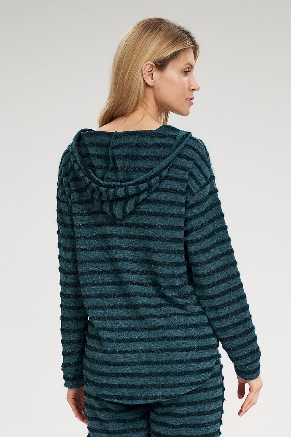 Sweater model 162302 Figl 
