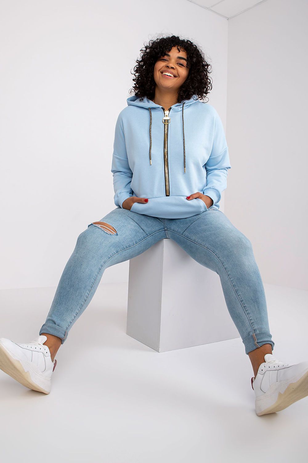  Sweater model 163020 Relevance 