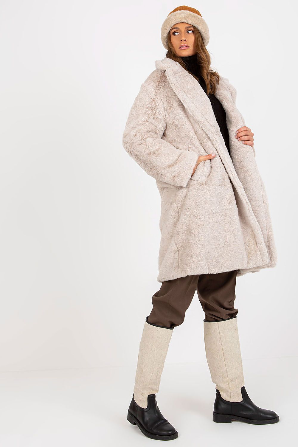 Mantel model 173335 Och Bella 