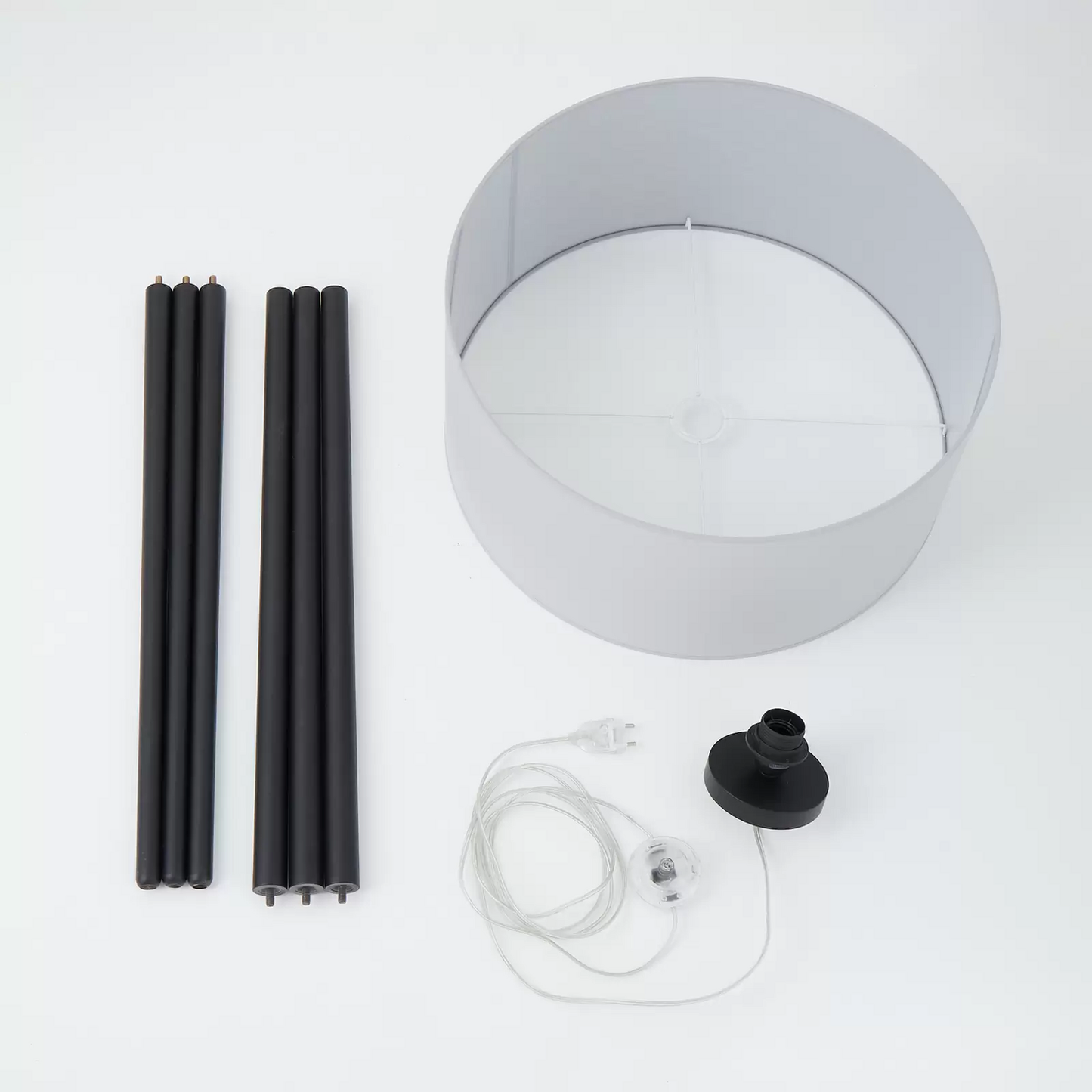 B-flokks Euluna gólflampi, innilampi, Mabia þrífótur, grár/svartur 