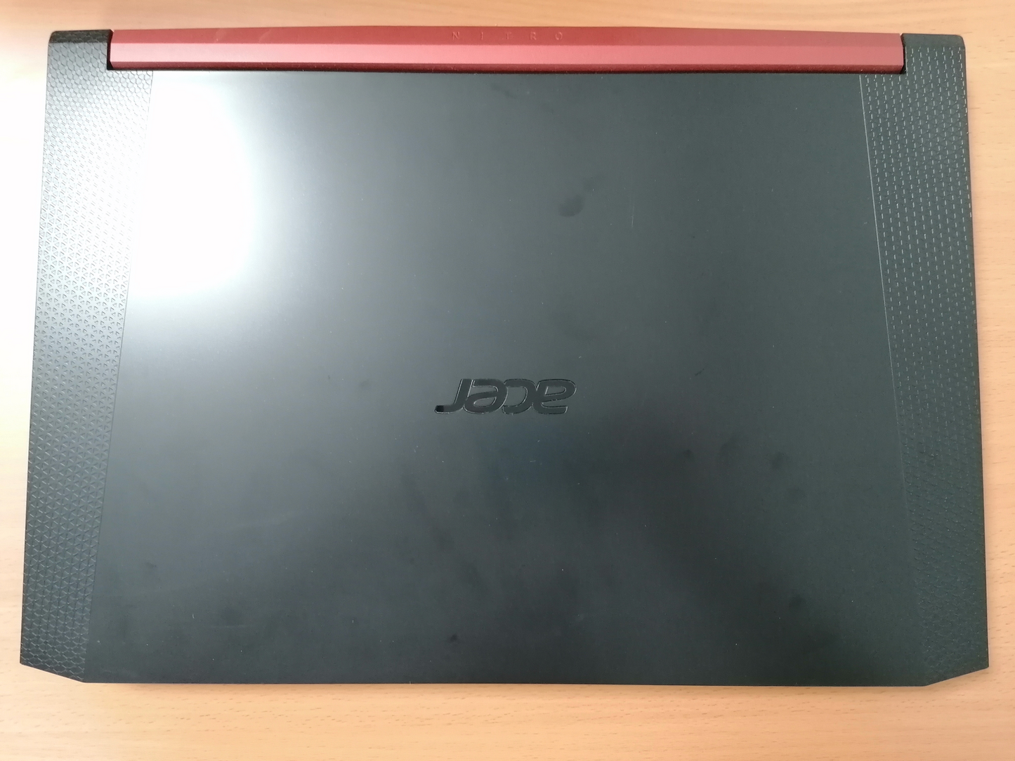 Acer Nitro 5 (AN517 51 76 Cg), fartölva fyrir leiki með 17,3 tommu skjá, á lager. Sjá texta. 