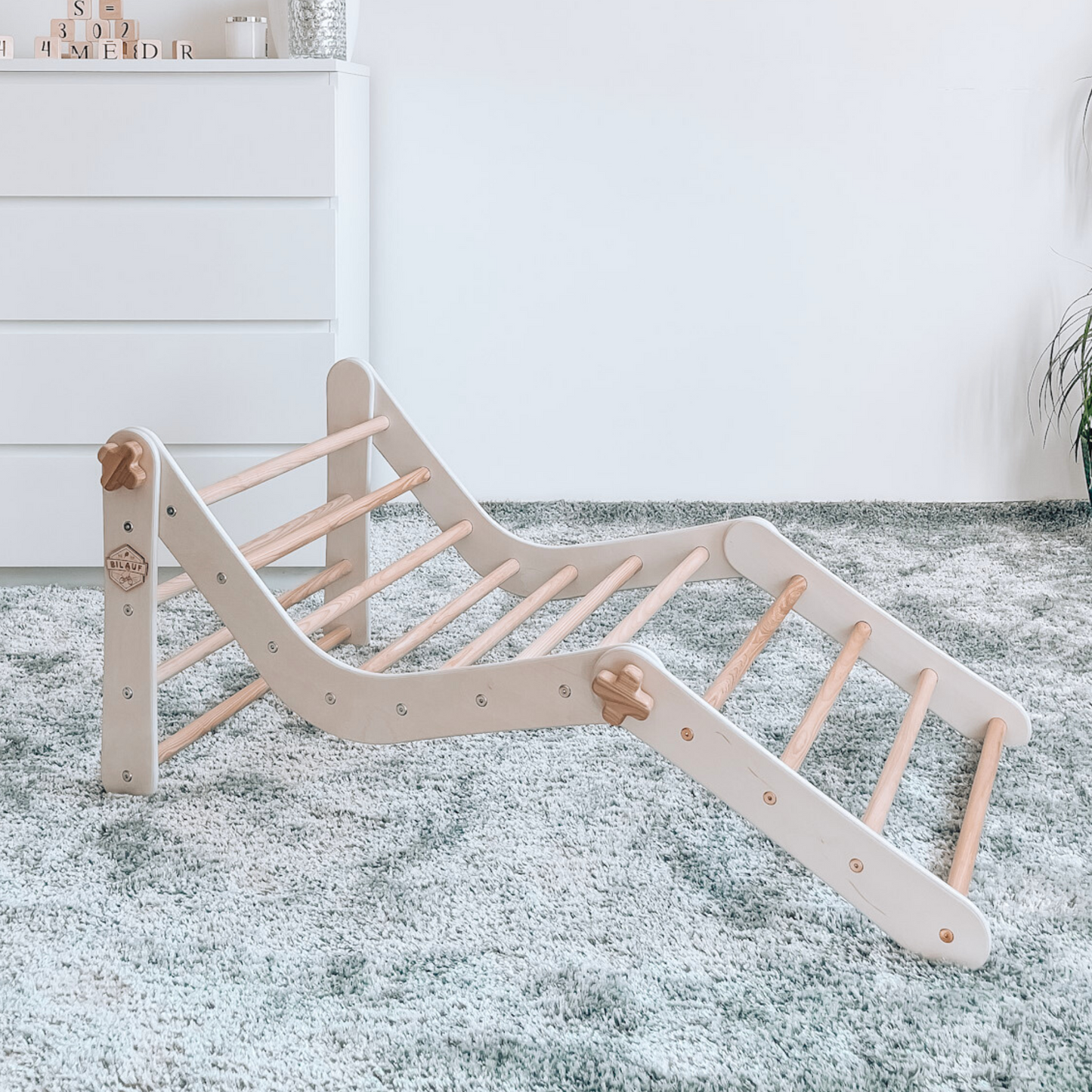 Panda Rock Pikler Triangle Climber für Kinder