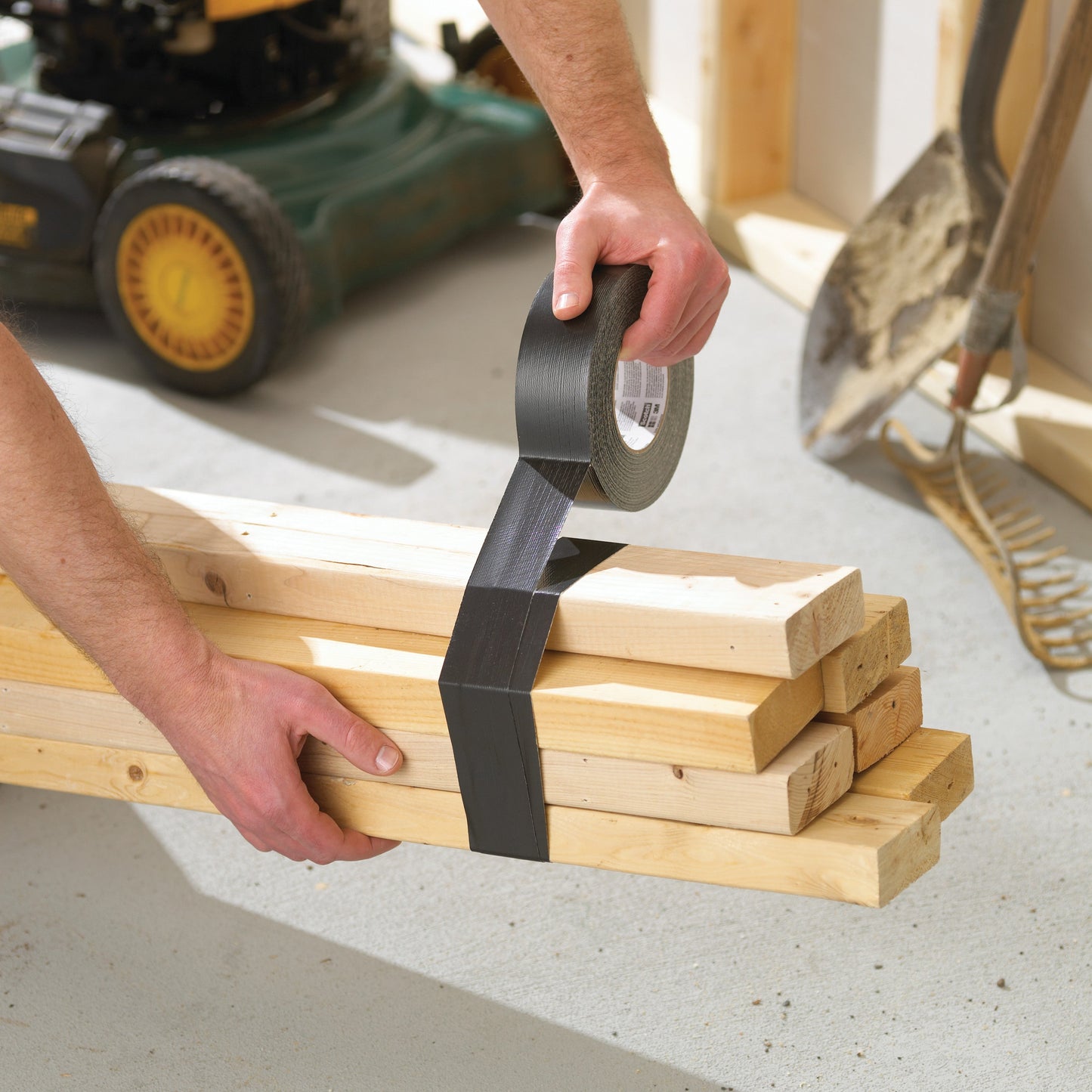 Scotch® Extremium™ Ultra Hochleistungs-Klebeband DT17, 10 m x 24 mm, 6 STK,/PACKUNG | Packung (1 Rolle)