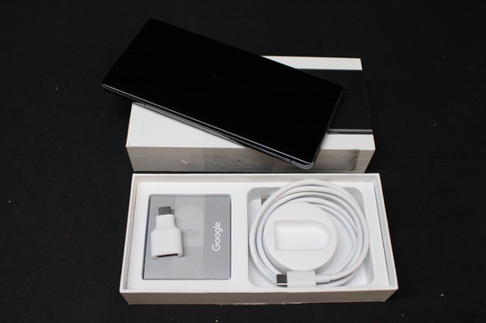 Endurnýjaður Google Pixel 7 Pro snjallsími, 5G, 128GB, 50GB, Android 13. Sjá myndir.