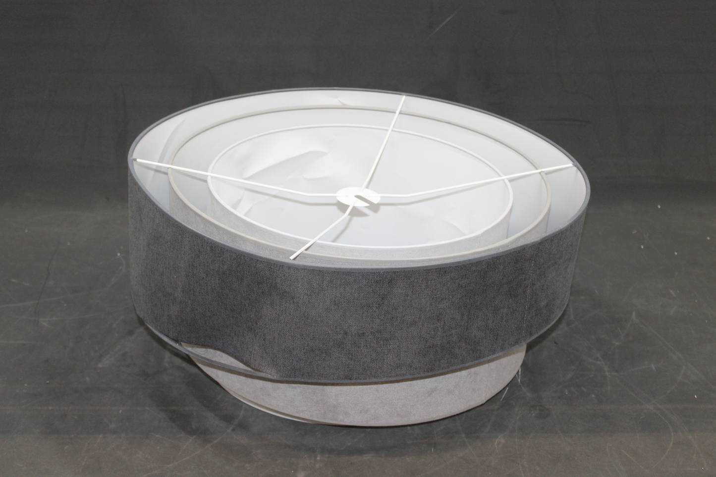 Loftlampi frá Euluna í B-flokki, pastelþríhyrningur, loftlampi, E27 þvermál. Sjá texta/myndir. 