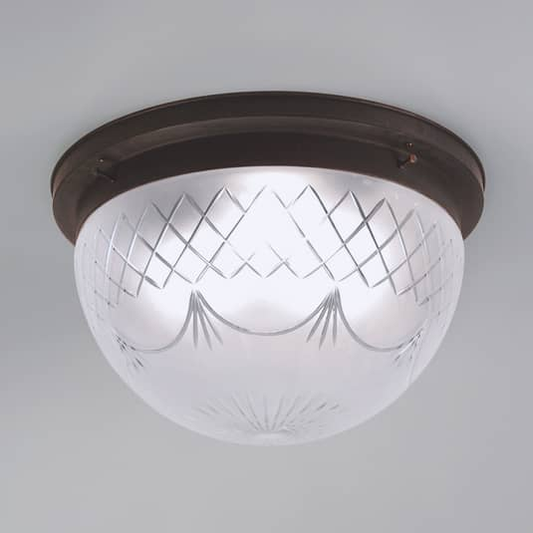 Berlínarlampar úr messingi í B-flokki, Karolin loftlampi með skrautlegum glerskjá. 