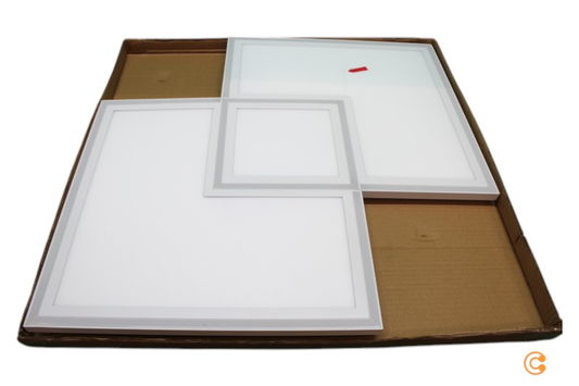 B-Ware Leuchten Direkt LED-Deckenlampe Edging CCT 67,5 x 67,5cm SIEHE TEXT/FOTO