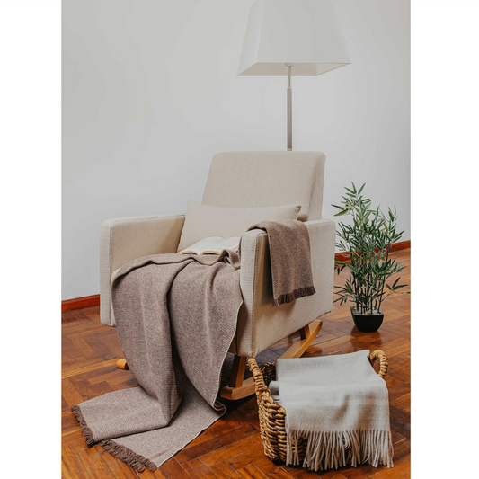 KUNA Vinazza Blanket – 70% Baby Alpaca &amp; 30% Virgin Wool (Eco Line, undyed)