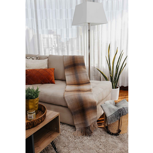 KUNA UKULELE – Luxurious blanket made of baby alpaca &amp; silk | Lightweight, soft &amp; stylish